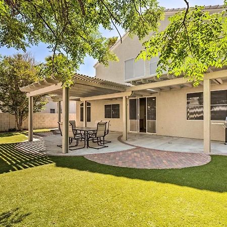 A Beautiful House With Hot Tub, Grill & Games! Villa Las Vegas Kültér fotó